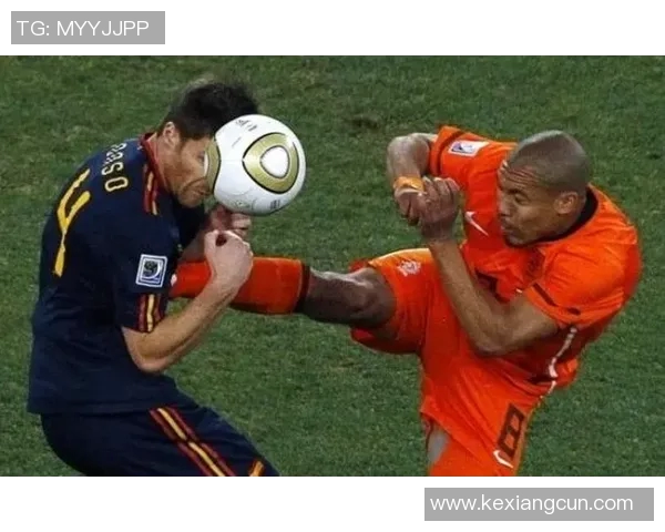 足球明星嗑瓜子趣味视频揭秘他们的休闲时刻与场外生活趣事